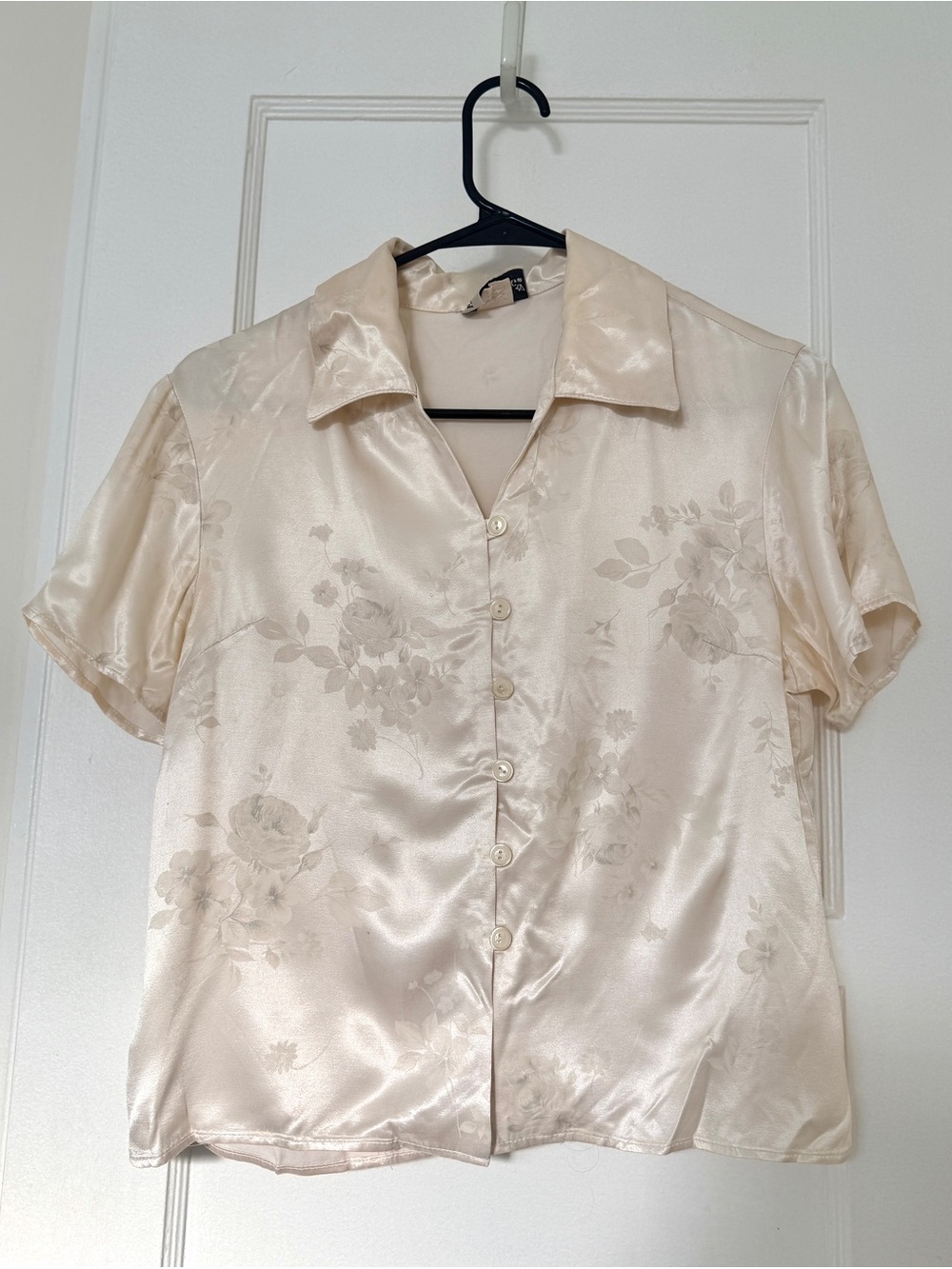 Fashion Bug Cream Satin Floral Button-Front Blouse